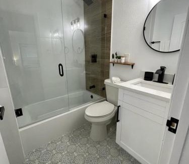Port Tampa City House | Stylish 2 Bedrooms 2 Bath House In South Tampa
