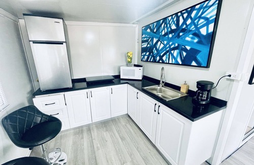 Garfield House | Stylish 2BR Garfield Tiny Home