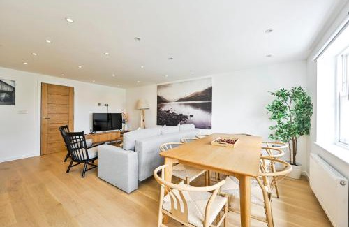 Finsbury Park Apartment | Stylish 3 Bedroom Apartment
