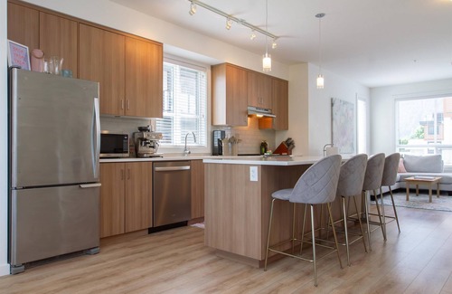 Squamish House | Stylish 3 bedroom townhome with rooftop patio