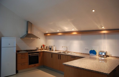 Penela Apartment | Stylish accommodation with stunning views, private pool, vineyard