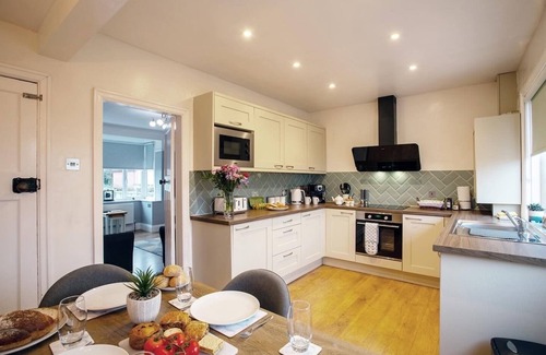 Yeadon House | Stylish and cosy cottage in the heart of Yorkshire