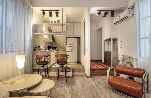 Retiro Apartment | Stylish Apartment in Recoleta.