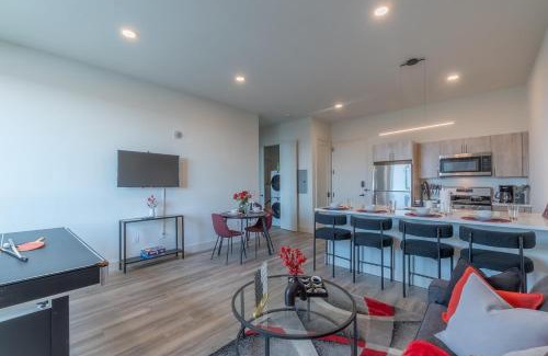 East Orange Apartment | Stylish Apt FREE Parking Near NYC & Airport