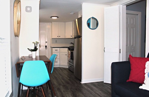 Ocean Grove Apartment | Stylish Beach Apt - 4 Blocks from Beach & 2 Blocks from Downtown Asbury