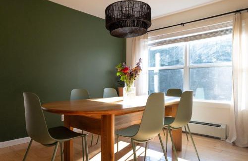 Livingston Manor House | Stylish Catskills Escape Near Town & Trails