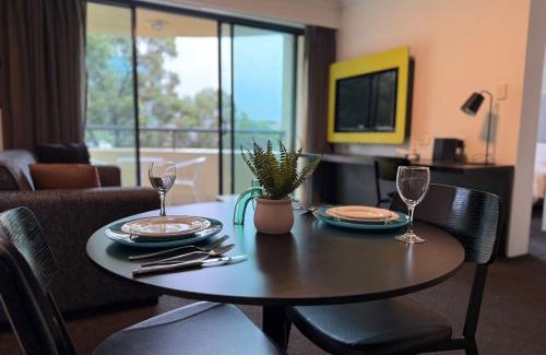 Parramatta Apartment | Stylish City Stay in Parramatta Pool , Parking