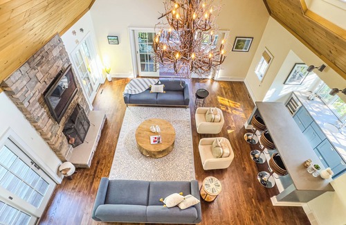 Copake Lake House | Stylish Contemporary Home on Copake Lake