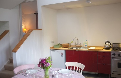 Pylle Cottage | Stylish cottage near to Bruton, Glastonbury and Wells