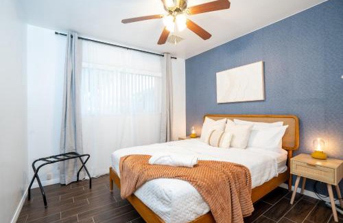 Palmdale House | Stylish Cozy, Aesthetic, Stocked Kitchen, and Pet Friendly