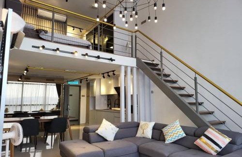 Petaling Jaya Apartment | Stylish Duplex, Pinnacle PJ City #3A (2pax)