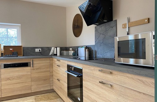 Brissac Apartment | Stylish duplex within an award-winning vineyard; shared pool; great location