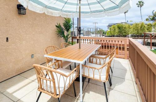 Point Loma Apartment | Stylish Guest House with Ocean & City Views