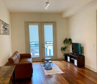 The Galleria Apartment | Stylish Hidden Gem-Corporate Space