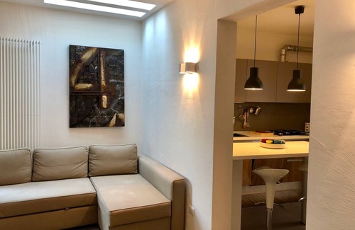 Conversano House | Stylish Historical Townhouse