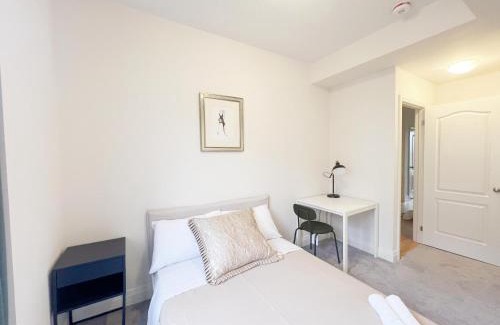 Markham House | Stylish Home at Markham city TownCenter Hwy7&Warden unionville