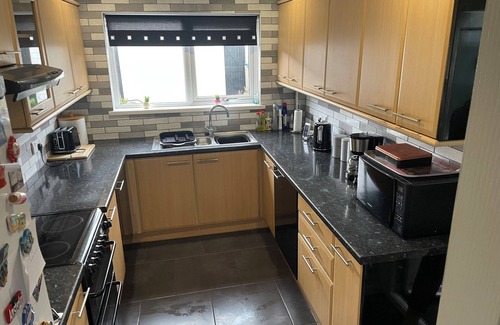 Exeter House | Stylish House in Exeter Nr Quay and City Centre