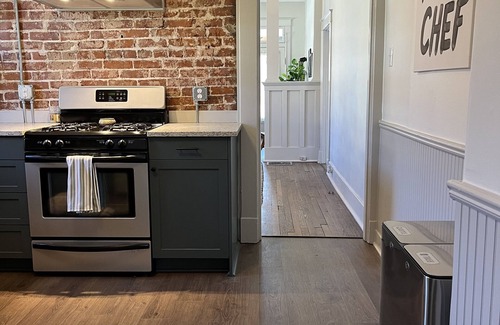 Cooper-Young Historic District House | Stylish Midtown Bungalow in Cooper-Young, Pets/Kids OK, 2 Bath, great location!