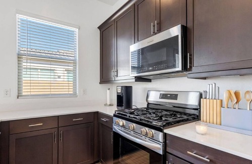 San Tan Valley House | Stylish One-Bedroom Casita with Full Kitchen, Laundry & Fully Furnished
