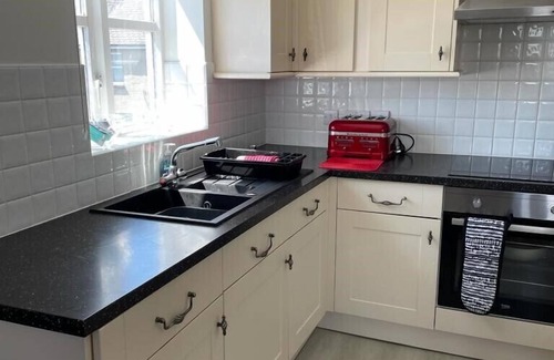 Beaumaris Apartment | Stylish penthouse apartment for 4 in Beaumaris