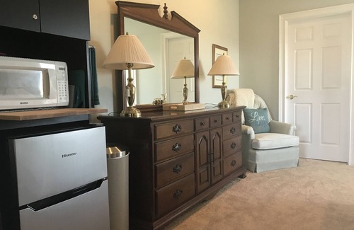 Centreville House | Stylish Private Suite in the heart of Brandywine Valley