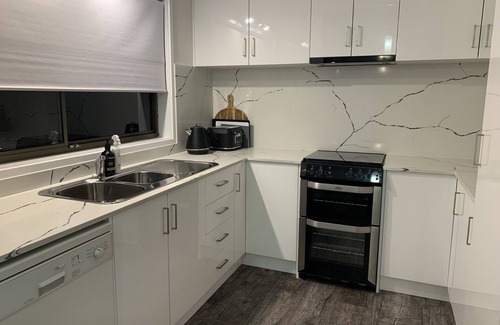 Capel Sound House | Stylish, relaxed house in central location
