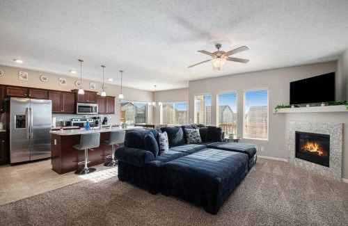 Omaha House | Stylish Retreat Master Suite