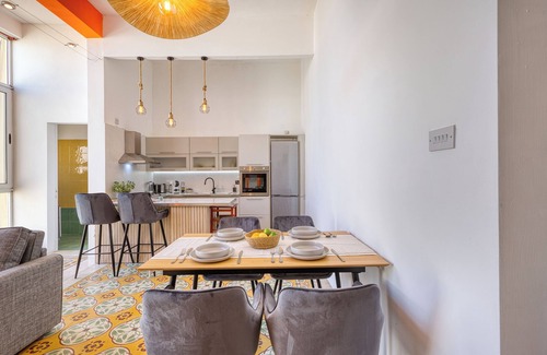 Sliema Apartment | Stylish Sliema apt with rooftop, sea & Valletta views – central yet peaceful.