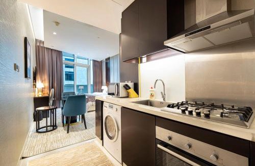 Al Quoz Apartment | Stylish Studio in Heart Downtown Next Dubai Mall