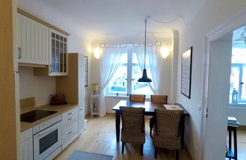 Dresden Apartment | Stylishly renovated old building in a listed city villa near Elbradweg