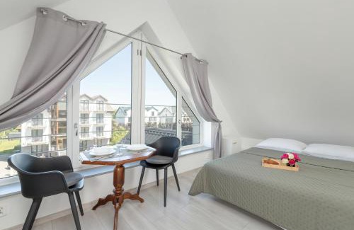Chlapowo Apartment | Stylowe Apartamenty na Wybrzeżu Niedaleko Plaży w Chłapowie by Noclegi Renters