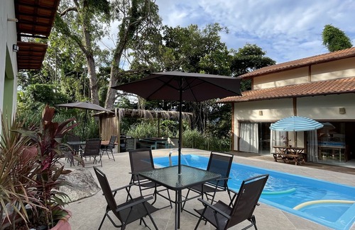 Centro Comercial Apartment | Suíte Coral Acqua Refúgio em Ilhabela