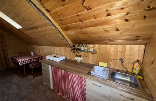 Kamnik Cottage | Suška Mountain Lodge - Alpine Tranquility