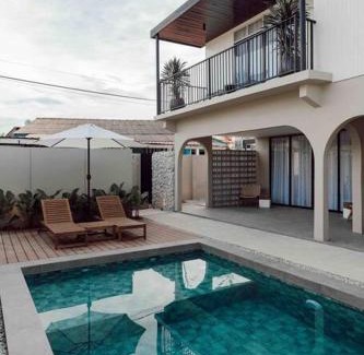 Batu Buruk Villa | SUARASA Villa - Private Pool