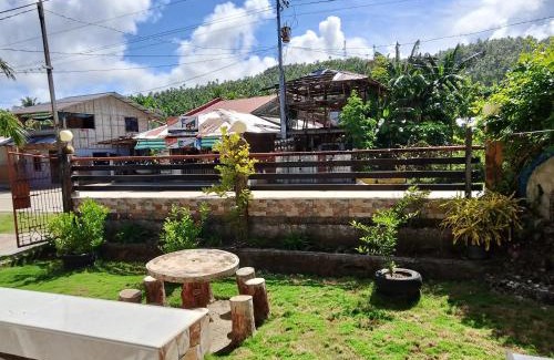 Burgos House | Subangan Room 3
