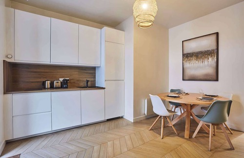 Bel-Air Nord Apartment | Sublime flat Paris Bois de Vincennes by Studio prestige