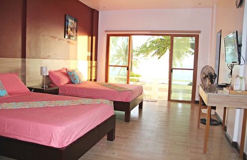 Lobo Hotel | Submarine Garden Beach Resort