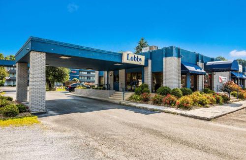 Middlesboro Hotel | Suburban Studios Middlesboro