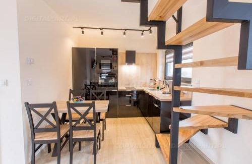 Klodzko Miasto Ski Chalet | SUDECKA K0RONA domki całoroczne