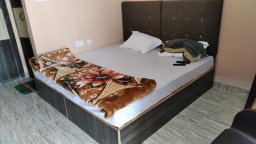 Gomti Nagar Bed & Breakfast | Sudha sadan