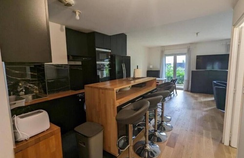Quartier de Becon Apartment | Suite 102 - 96m² - 3 Chambres, 3 Salles de Bain - Balcon/Terrasse