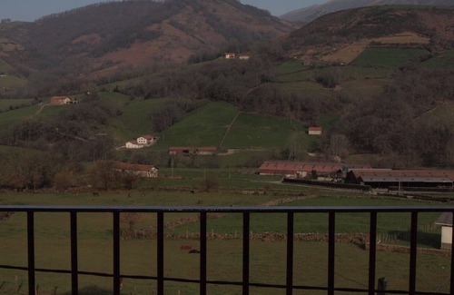 Baztan Apartment | Suite apartment in rural setting