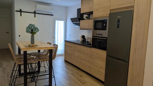Torredonjimeno Apartment | Suite con jacuzzi y chimenea en Torredonjimeno - La suite de Don Ximeno