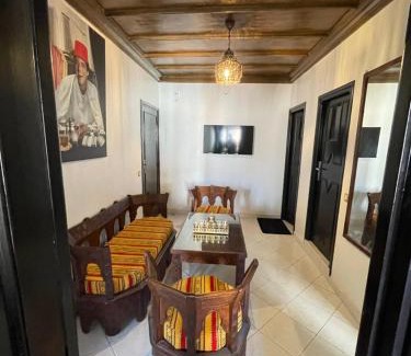 L'Ocean Apartment | Suite des lumières Al Malaki Offre Spéciale front Mer, Zéro Surprise- l'Accueil Aéroport & Service Cuisine si besoin de Tranquillité Totale