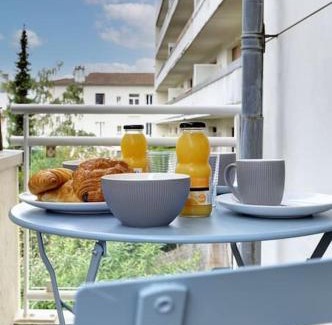 Suresnes Apartment | Suite Dolce Vita - Superbe Appartement