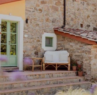 Monteverdi Marittimo House | Suite immersa nel Giardino Emozionale della Gualda Vecchia, SPA all'aperto esclusiva a pagamento