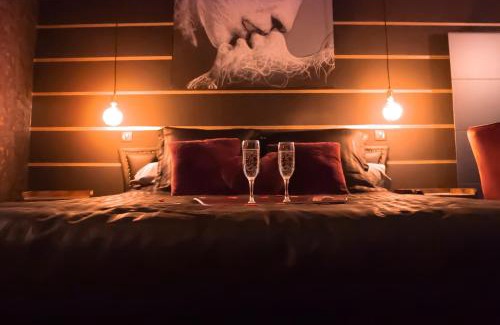 Saint-Blimont House | Suite Romantique avec Spa Privatif Sauna & Ambiance cosy Baie de Somme