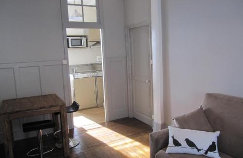 Beaumont-sur-Sarthe Bed & Breakfast | Suite Sainte Anne