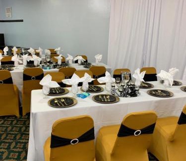 Talladega Hotel | Suite Stay - Talladega
