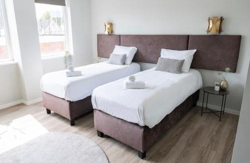 Raamsdonksveer Apartment | Suite W Private Bathroom And Kitchen Access, Wifi
